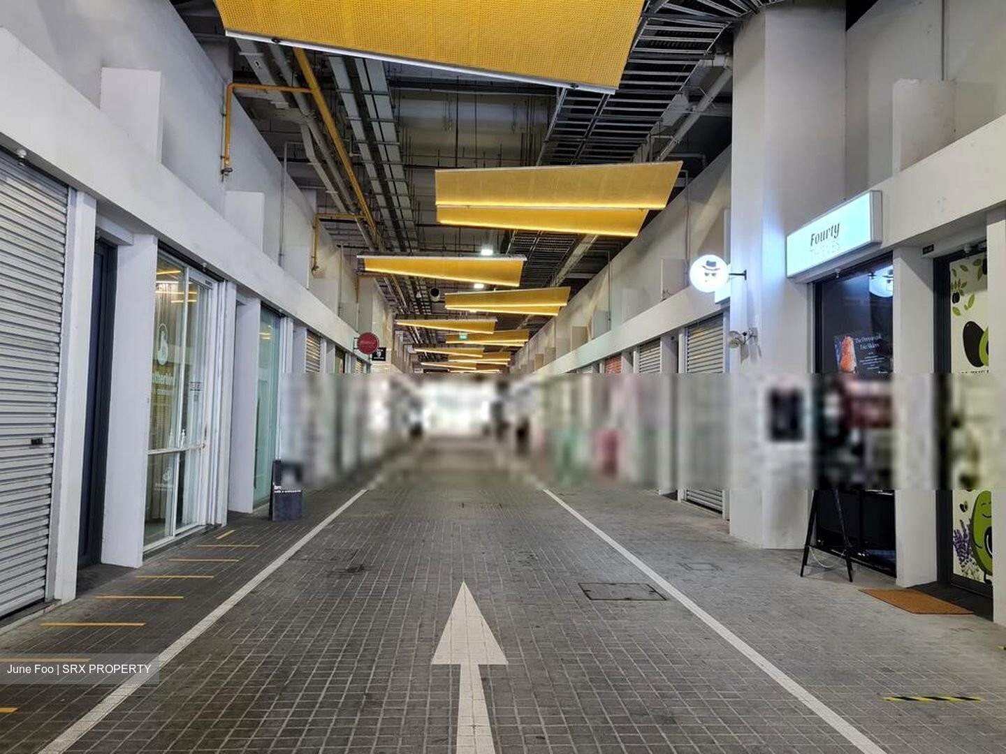 Ct Hub 2 (D12), Retail #457374021